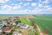 Exkluzivní dům 5+kk, 224 m2, v Hoříně u Mělníka, pozemek 258 m2, cena cena v RK, nabízí 