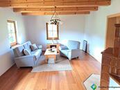 Pronájem rodinného domu ( srubu ) 5+1 na Čeladné Podolánky ( Ráztoky ) , cena 25000 CZK / objekt / měsíc, nabízí 