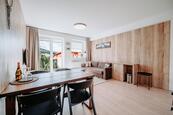 Kompletně zařízený apartmán s balkónem 2 minuty pěšky od sjezdovek na Klínovci, cena 6995000 CZK / objekt, nabízí 