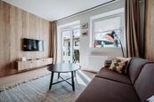 Kompletně zařízený apartmán s balkónem 2 minuty pěšky od sjezdovek na Klínovci, cena 6995000 CZK / objekt, nabízí 