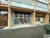 Pronájem obchodní prostor, cena 18000 CZK / objekt / měsíc, nabízí 