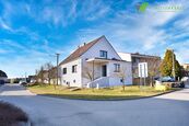 Prodej moderního rodinného domu 5+kk po kompletní rekonstrukci Ratíškovice, ul. Polní, cena 8690000 CZK / objekt, nabízí 