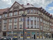 Prodej velkého bytu 3+1 v centru Hradce Králové - Masarykovo náměstí