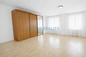 Prodej dvou samostatných jednotek 1+kk, OV, 59,8 m2, ul. Bryksova, Praha 9 - Černý Most, cena 7900000 CZK / objekt, nabízí ASTONE Reality