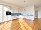Luxusní byt 2+kk/T/G, 81 m2, Rezidence Kavčí Hory, Praha 4- Nusle, ul. K Sídlišti, cena 36000 CZK / objekt / měsíc, nabízí ASTONE Reality