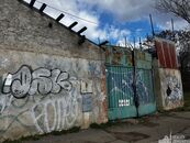 Prodej dvou pozemků v jedné ulici, 548 m2 a 471 m2, oba zastavěná plocha a nádvoří, Praha 8 - Libeň, cena 1 CZK / objekt, nabízí 