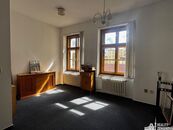 Pronájem kanceláří 65 m2, dispozice 2+1/2+kk, Jugoslávská, Praha 2, cena 25000 CZK / objekt / měsíc, nabízí Miroslava Zemanová