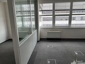 Moderní kancelářský celek 168,21 m2 a 40 m2 sdílených prostorů (kuchyňka, WC), M Anděl, P-5, cena 450 CZK / m2 / měsíc, nabízí 