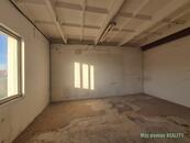 Pronájem skladového prostoru 150 m2, Světice, ul. V Zahradách., cena 20000 CZK / objekt / měsíc, nabízí 