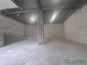 Pronájem skladového prostoru 120 m Stoliňská, Praha - Horní Počernice., cena 25000 CZK / objekt / měsíc, nabízí Můj domov REALITY s.r.o.