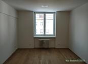 Pronájem bytu 1+1, 37 m, Praha 4 Nusle, cena 18000 CZK / objekt / měsíc, nabízí 