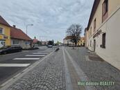 Pronájem domu v samotném srdci města Sadská vhodné pro firmu nebo zaměstnance., cena cena v RK, nabízí Můj domov REALITY s.r.o.