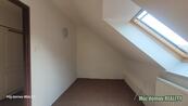 Pronájem podkrovního bytu 4+kk, 103 m, Praha 9 Horní Počernice, ul. Náchodská., cena 24000 CZK / objekt / měsíc, nabízí Můj domov REALITY s.r.o.