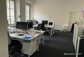Pronájem reprezentativních kancelářských prostor 62 m² Praha 1, Malá Strana, Karmelitská ulice, cena 23000 CZK / objekt / měsíc, nabízí Můj domov REALITY s.r.o.