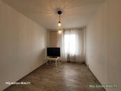 Nabízíme k pronájmu velmi příjemný a světlý byt o dispozici 2+1 s lodžií a šatnou., cena 24000 CZK / objekt / měsíc, nabízí Můj domov REALITY s.r.o.