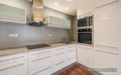 Pronájem krásného bytu 2+kk, 52 m² Praha 9, Střížkov., cena 22000 CZK / objekt / měsíc, nabízí 