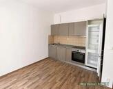 Pronájem bytu 1+kk, 26 m² V Holešovičkách, Praha 8 Libeň., cena 17500 CZK / objekt / měsíc, nabízí 