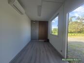 Pronájem zpevněné plochy 500m2, Praha 9 Čakovice., cena 26500 CZK / objekt / měsíc, nabízí 