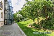 Pronájem luxusně zařízeného bytu 2+1 na Praze 6, Kladenská 541/36., cena 29800 CZK / objekt / měsíc, nabízí Můj domov REALITY s.r.o.