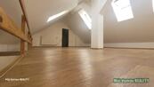Pronájem mezonetového bytu 3+kk (85 m) Praha 16 - Radotín, ul. Věštínská., cena 21500 CZK / objekt / měsíc, nabízí Můj domov REALITY s.r.o.
