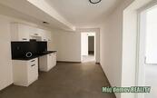 Pronájem pokoje 18 m² v bytě 2+1, Praha 6 Břevnov, ulice Na Břevnovské pláni., cena 12000 CZK / objekt / měsíc, nabízí 