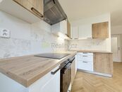 Pronájem bytu 2+kk, 55 m2, cena 22000 CZK / objekt / měsíc, nabízí DR Reality.cz