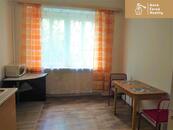 Pronájem bytu 2+1 76 m2, cena 9000 CZK / objekt / měsíc, nabízí 