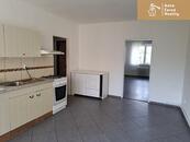 Pronájem bytu 2+1 85 m2 Bílina, cena 8500 CZK / objekt / měsíc, nabízí