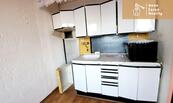 Pronájem bytu 1+kk , cena 3000 CZK / objekt / měsíc, nabízí
