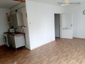 Pronájem bytu v centru města ul. Alejní, cena 5700 CZK / objekt / měsíc, nabízí
