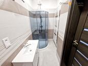 Pronájem nově zrekonstruovaného bytu 2+1 v ulici Doubravská, Teplice., cena 9500 CZK / objekt / měsíc, nabízí