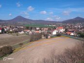Prodej stavebního pozemku 1 085 m Velemín, Výhled na Milešovku, Klid přírody s dostupností měst, cena 2290000 CZK / objekt, nabízí 