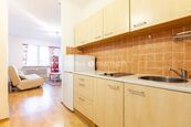 Pronájem bytu 0+1 v 5. NP, U Divadla 2992, Teplice, cena 7500 CZK / objekt / měsíc, nabízí 