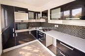 Pronájem bytu 2+1, 4. NP , ul. Hutnická 2826, Most, cena 13500 CZK / objekt / měsíc, nabízí 