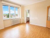 Pronájem bytu 2+1, 54,98 m2, ve 4. NP, ul. Buzulucká 328/23, Teplice, cena 12500 CZK / objekt / měsíc, nabízí 