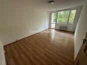 Pronájem bytu 2+1 v Chomutově, ulice Holešická 4740, cena 8000 CZK / objekt / měsíc, nabízí 