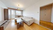 Prodej světlého bytu 2+kk (49 m²) se zasklenou lodžií Most, ul. Rozmarýnová, cena 2350000 CZK / objekt, nabízí 