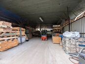 Výrobní areál se třemi halami a zpevněnými plochami, cena 10140000 CZK / objekt, nabízí GENERA s. r. o.