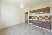 Pronájem 1+1 na Výškovické ulici, cena 7500 CZK / objekt / měsíc, nabízí 