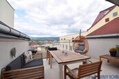 Podkrovní byt s terasou, 4+kk, 116 m2, Teplice, ul. Českobratrská, cena 22000 CZK / objekt / měsíc, nabízí Reality Novák