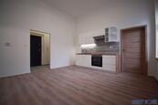 Byt 2+kk k pronájmu, Teplice, ul. Českobratrská, cena 12500 CZK / objekt / měsíc, nabízí Reality Novák