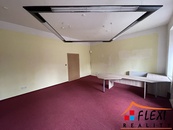 Pronájem kanceláře 34 m2, ul. Hradní, Ostrava - Slezská Ostrava, cena 12978 CZK / objekt / měsíc, nabízí FLEXI REALITY s.r.o.