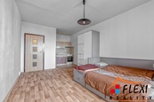 Pronájem bytu 1+kk s lodžií, os.vl. o rozloze 32,91 m2, ul. Klicperova, Frýdek-Místek, cena 9600 CZK / objekt / měsíc, nabízí FLEXI REALITY s.r.o.