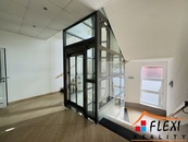 Pronájem kancelářských prostor, 241 m2, Ostrava, Mariánské Hory a Hulváky, ul. 28.října, cena 180 CZK / m2 / měsíc, nabízí FLEXI REALITY s.r.o.