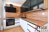 Prodej bytu 3+1 s lodžií, 74m2, Ostrava - Hrabůvka, cena 5990000 CZK / objekt, nabízí FLEXI REALITY s.r.o.