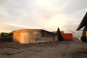 Pronájem skladu 248 m2 s pozemkem 741 m2, Znojmo - Oblekovice, cena 25000 CZK / objekt / měsíc, nabízí 