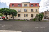 Prodej velmi zajímavé investiční nemovitosti, Beroun, cena 32900000 CZK / objekt, nabízí