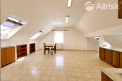 Prodej bytu 1+kk, 54m2, Babice u Uherského Hradiště, cena 2500000 CZK / objekt, nabízí 