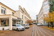 Pronájem kanceláří od 17 m2 a více m2 - Praha - Karlín, cena 300 CZK / m2 / měsíc, nabízí 