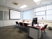 PRONÁJEM REPREZENTATIVNÍHO KANCELÁŘSKÉHO CELKU, 481 m2 + 15 PARKOVACÍCH MÍST